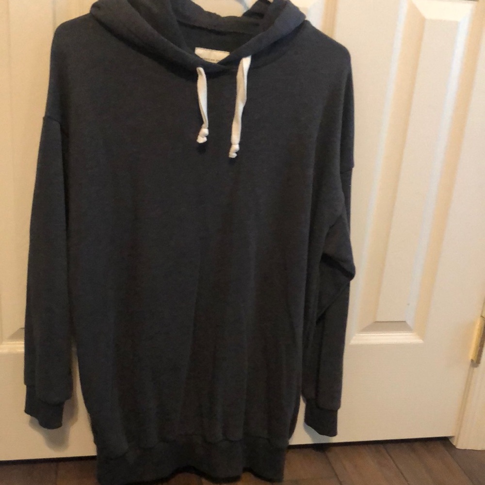 American Eagle gray Jegging Fit hoodie!